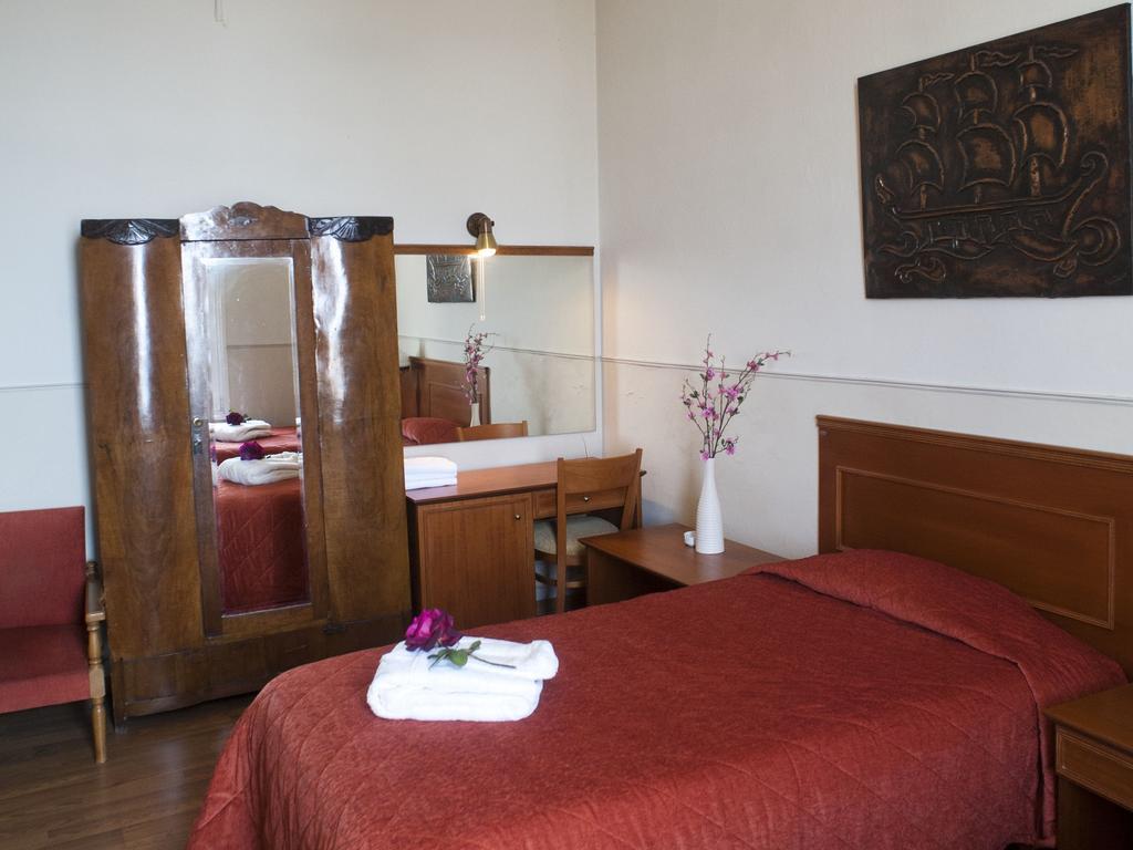 Hotel Acropolis 카발라 외부 사진